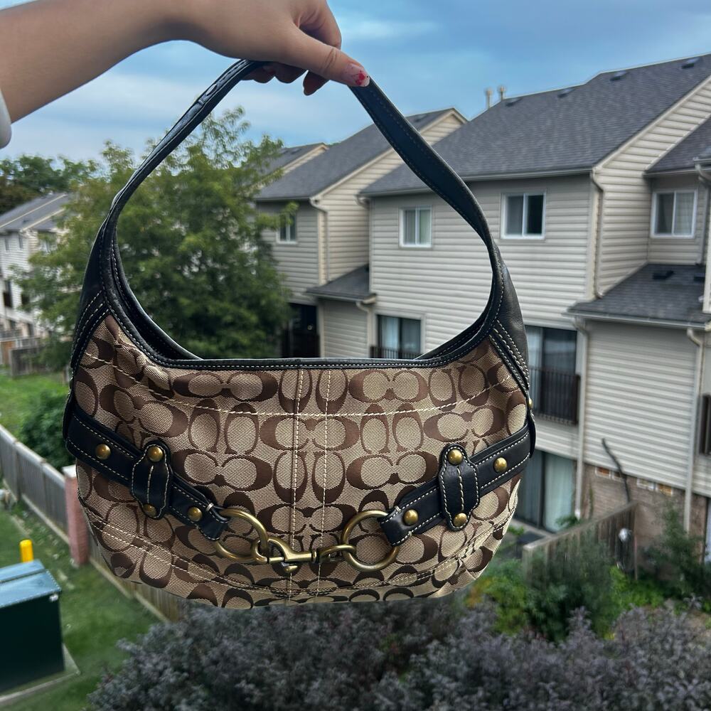 Vintage coach signature buckle shoulder bag brown & tan jacquard canvas & black
